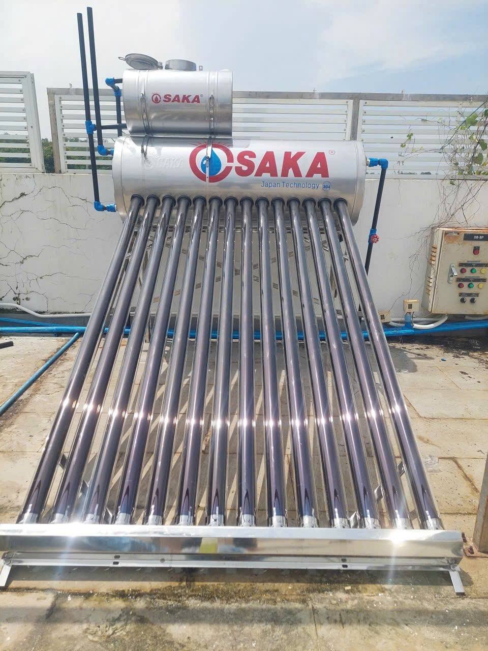 Máy nước nóng năng lượng mặt trời 130 lít Osaka I304